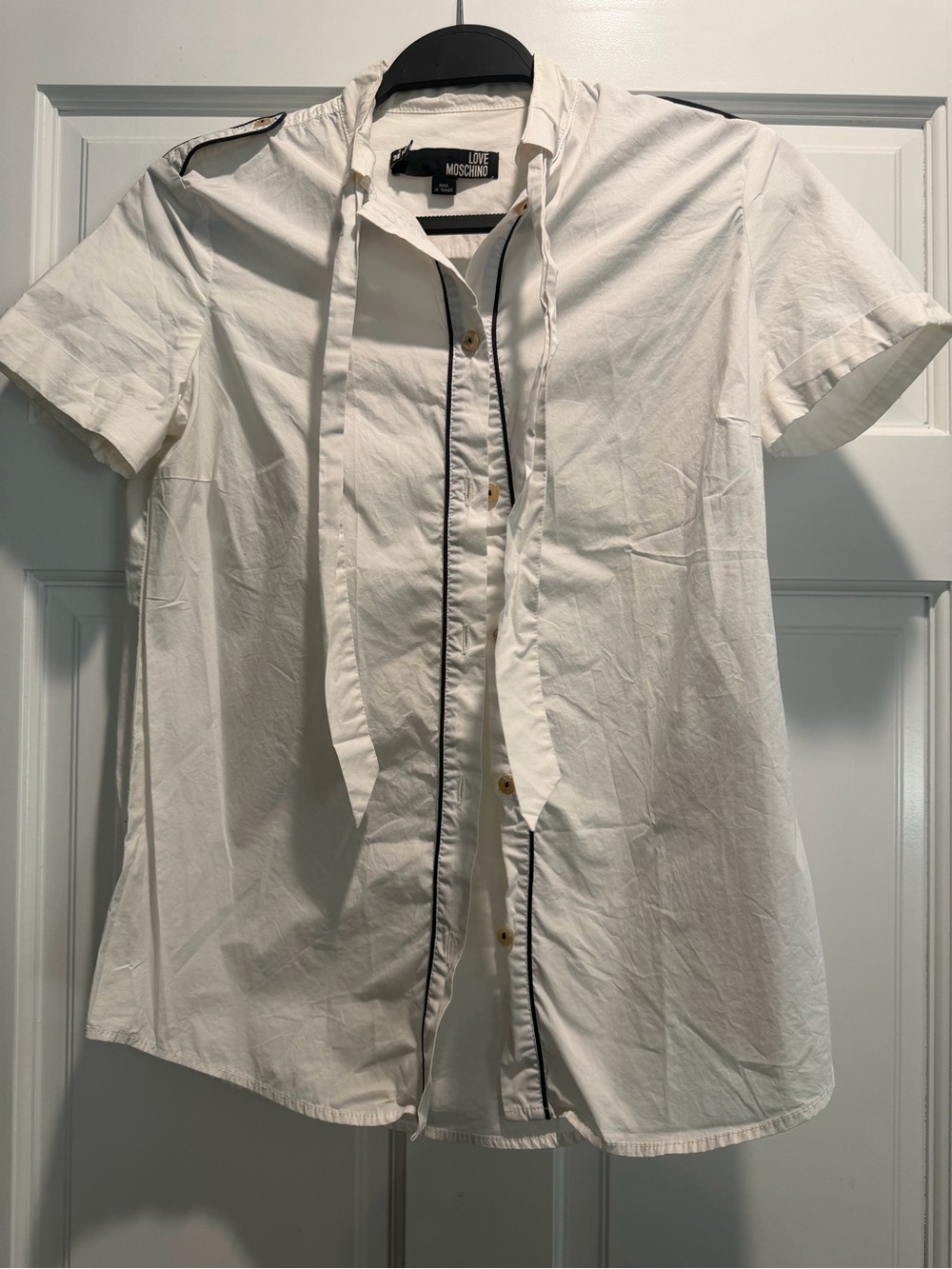 Love Moschino Short Sleeve Button Up Shirt White Black Piping Bow Tie Size 6